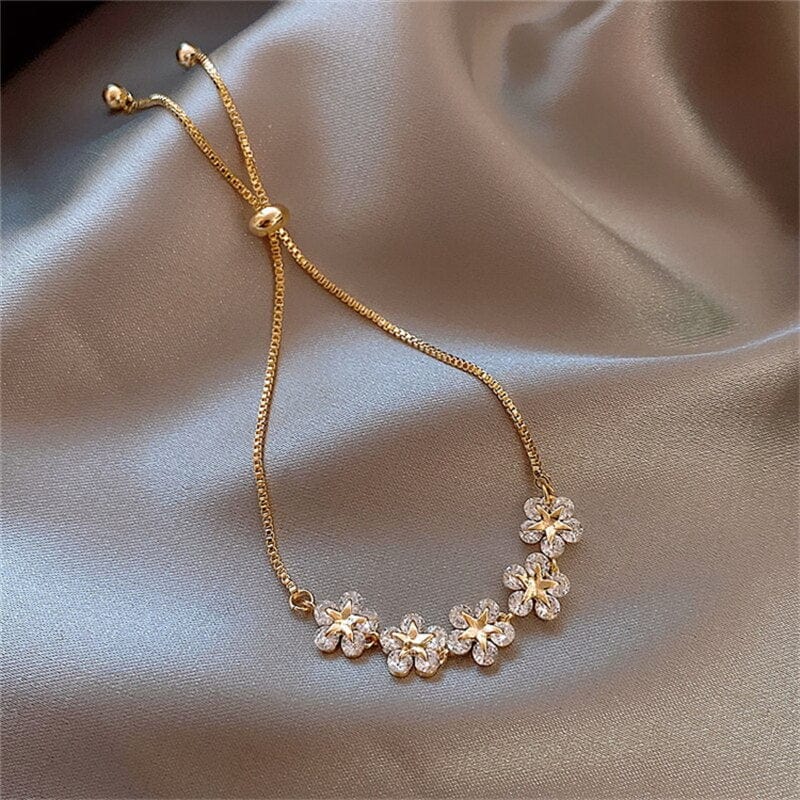 Lively® Bracelets Floral Bracelet | Lively®